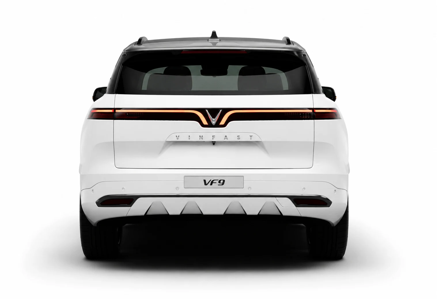 VinFast VF 9 Màu Trắng - ảnh ngoại thất 5